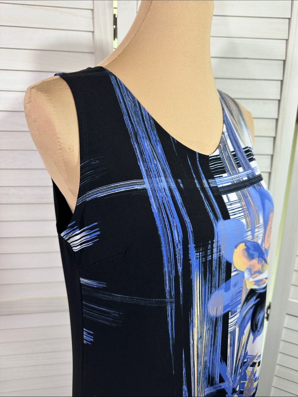 Chico’s Easywear Dress Size 1 (8) Floral Flowy Periwinkle Black - Picture 7 of 15